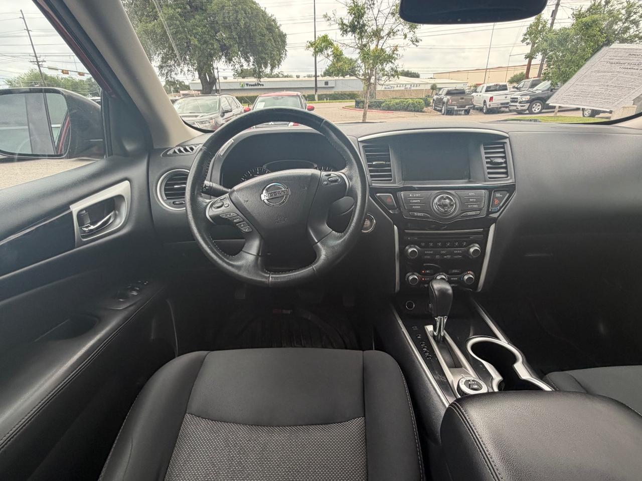 2018 NISSAN PATHFINDER SV 4D UTIL SV Austin TX
