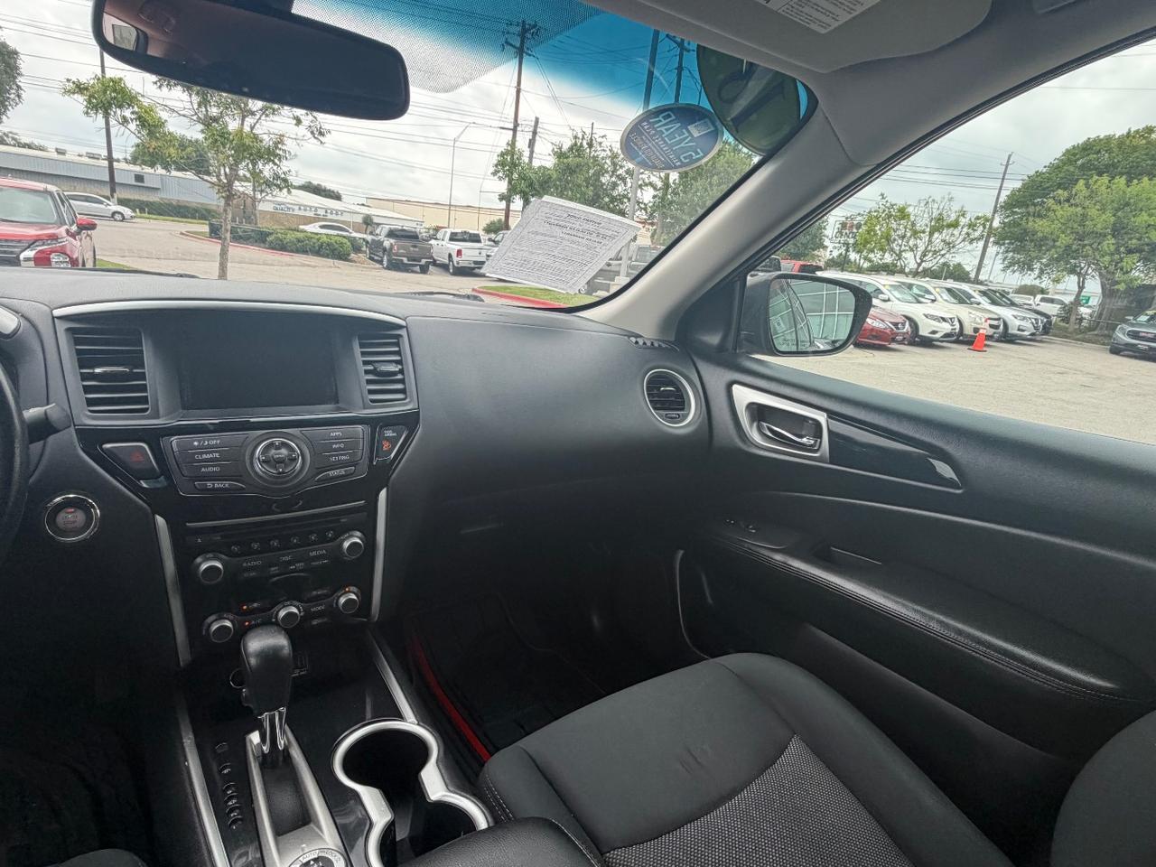 2018 NISSAN PATHFINDER SV 4D UTIL SV Austin TX