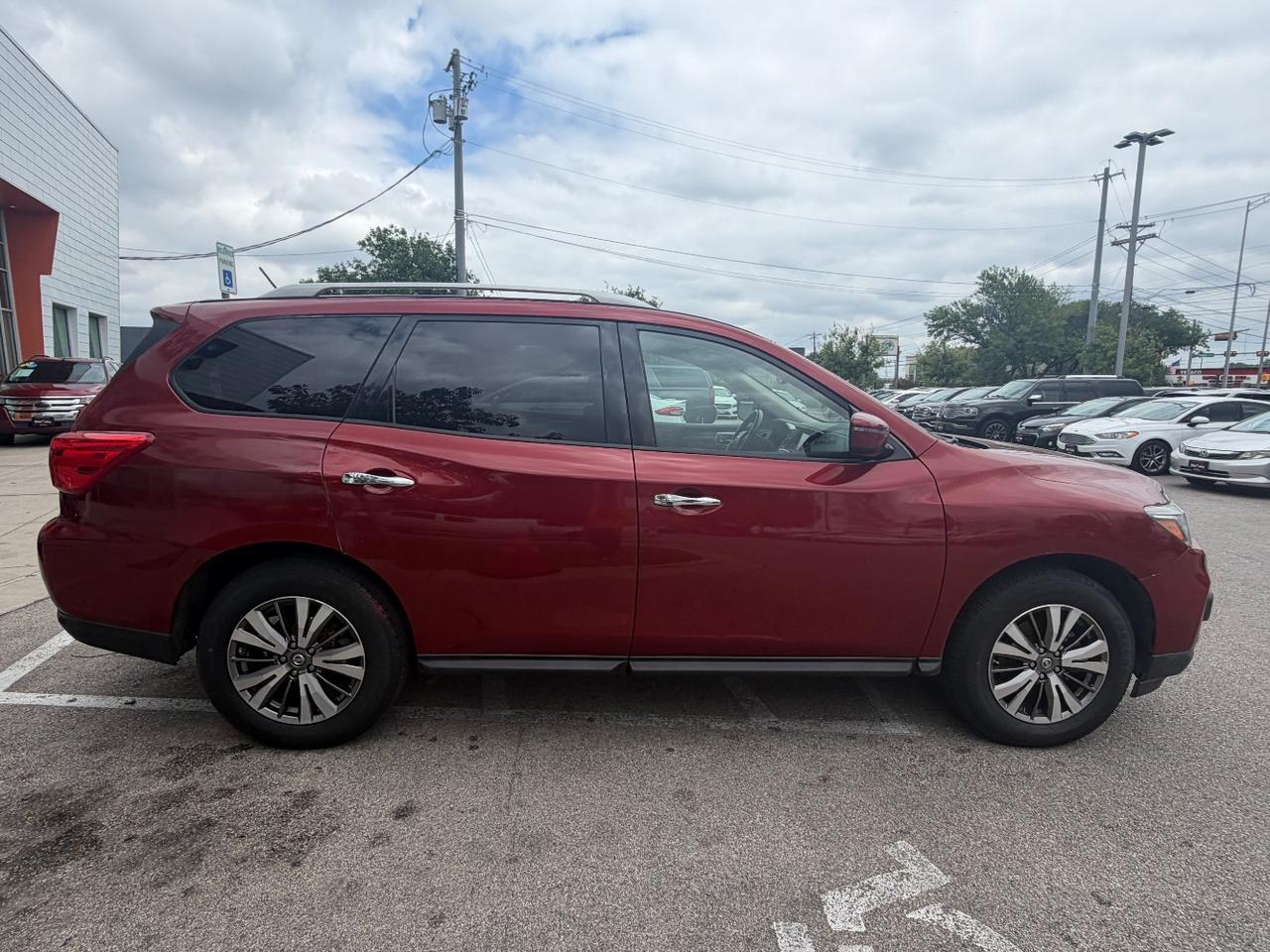2018 NISSAN PATHFINDER SV 4D UTIL SV Austin TX