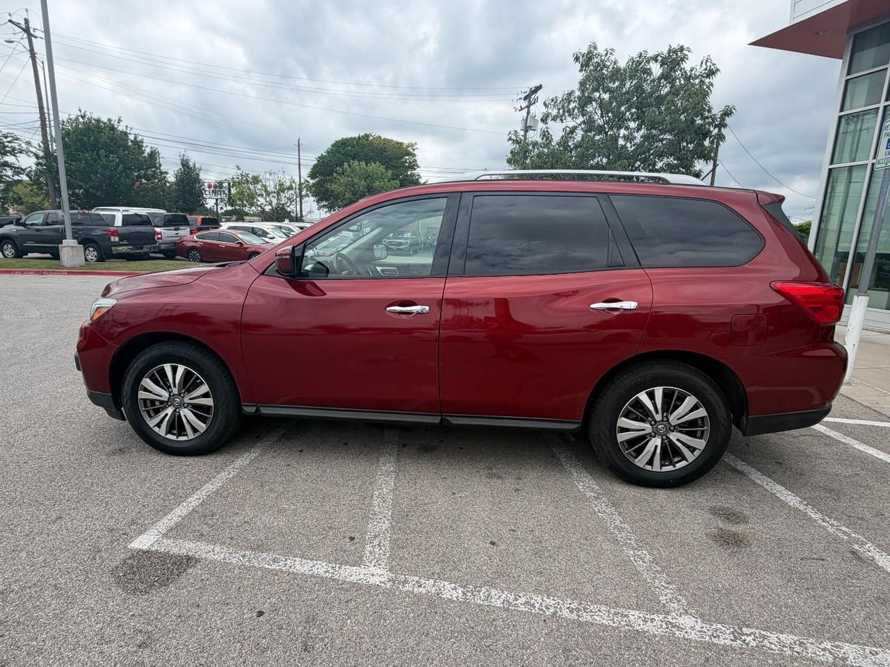2018 NISSAN PATHFINDER SV 4D UTIL SV Austin TX