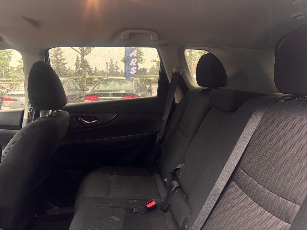 2018 NISSAN ROGUE S Des Moines WA