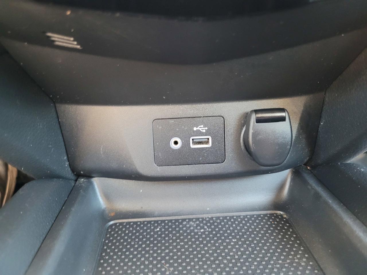 2018 NISSAN ROGUE SV Roseville CA