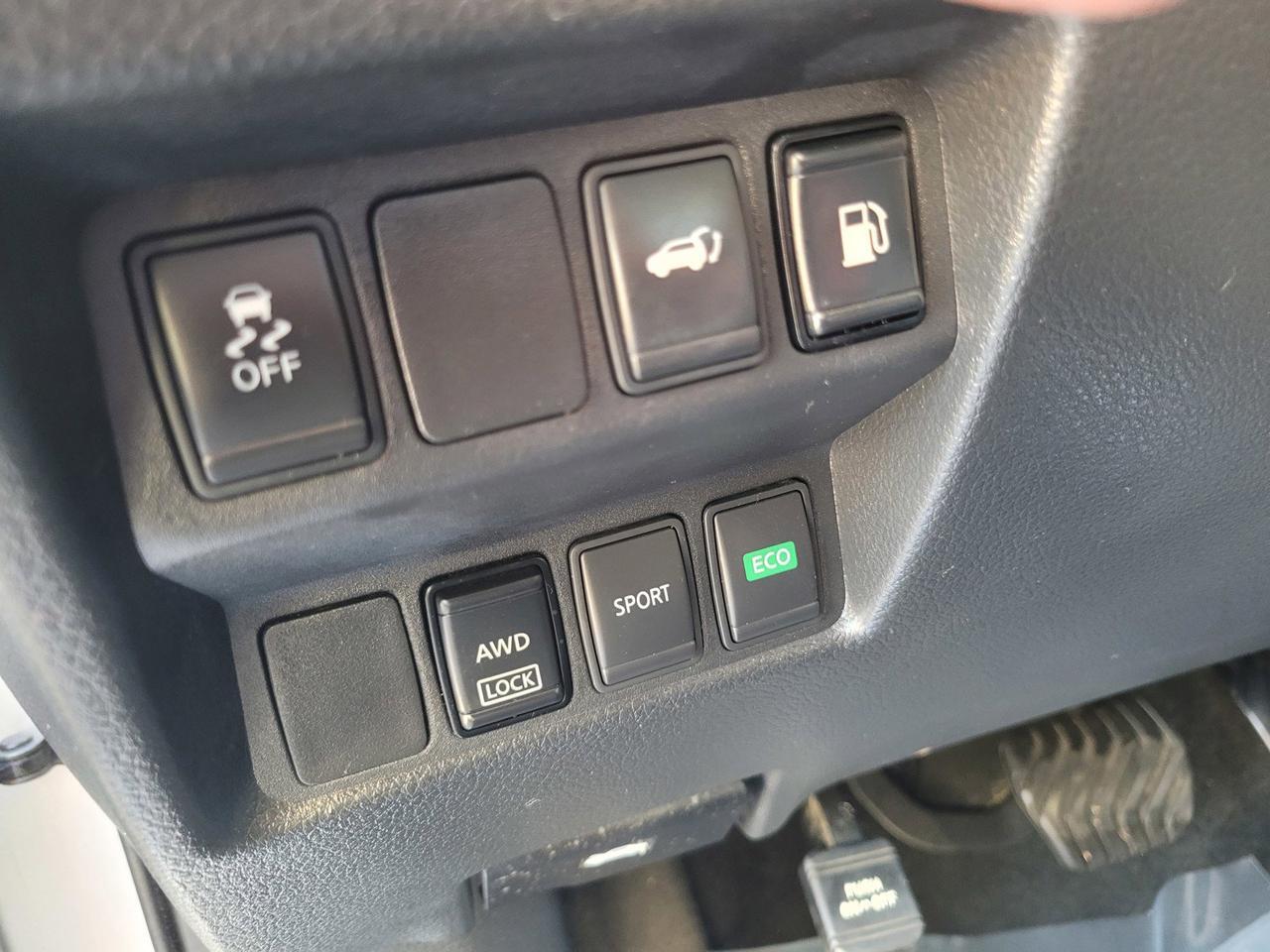 2018 NISSAN ROGUE SV Roseville CA