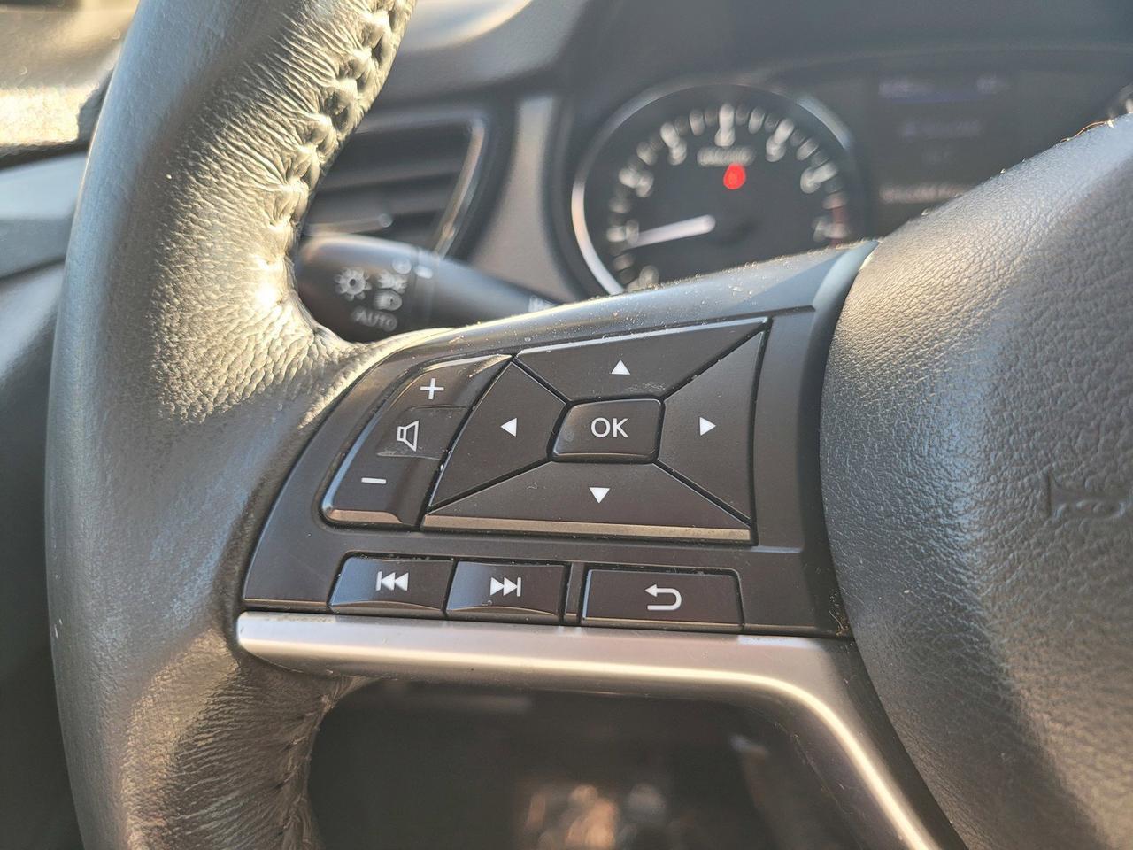 2018 NISSAN ROGUE SV Roseville CA