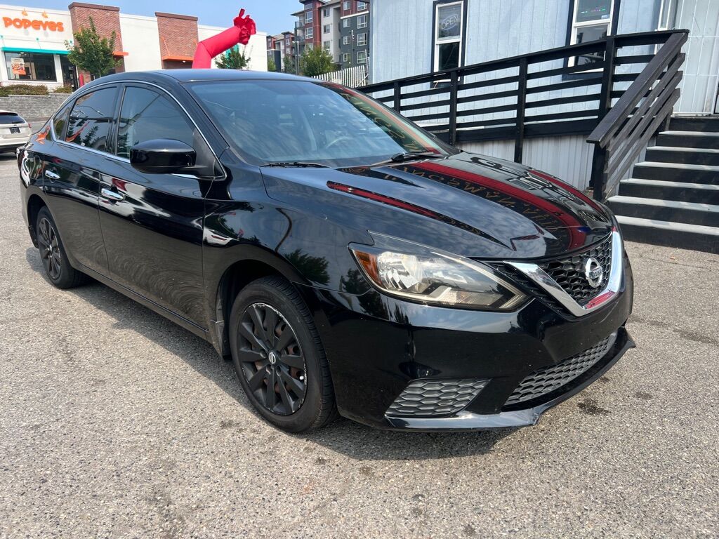 2018 NISSAN SENTRA S Des Moines WA