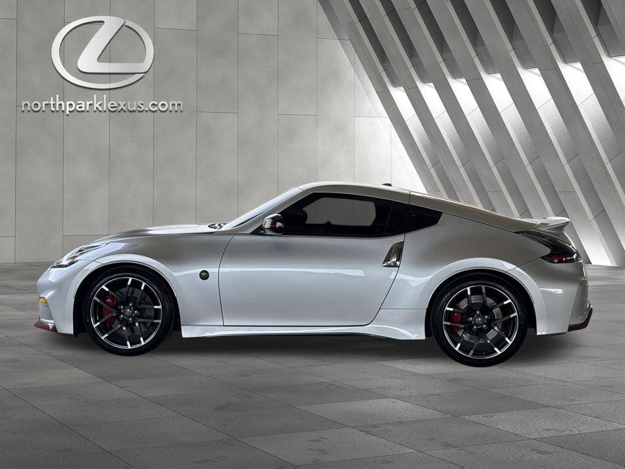 2018 Nissan 370Z Coupe NISMO