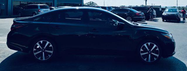 2018 Nissan Altima - SD 2.5 SR Hot Springs AR