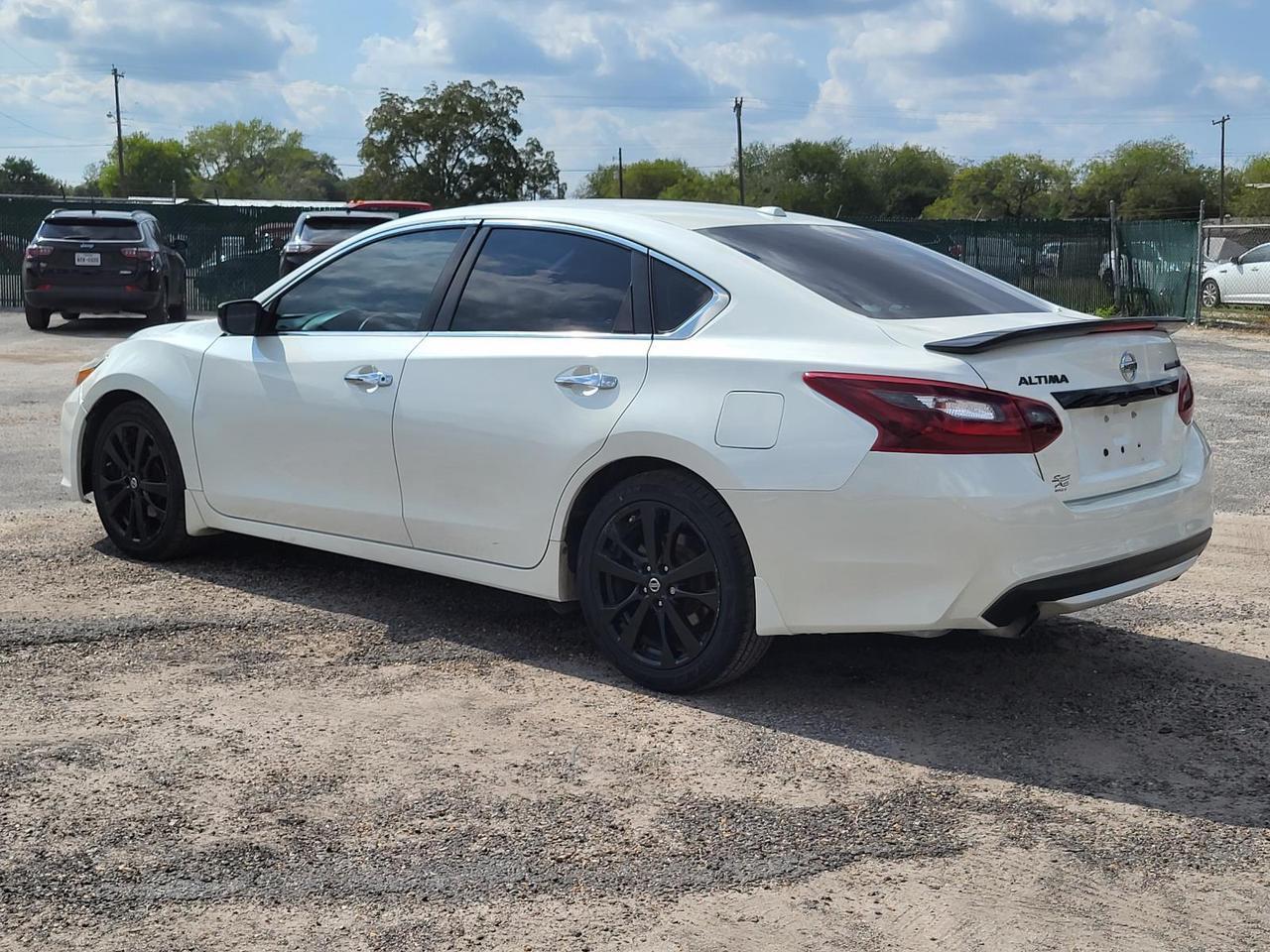 2018 Nissan Altima 2.5 SR Sedan Beeville TX