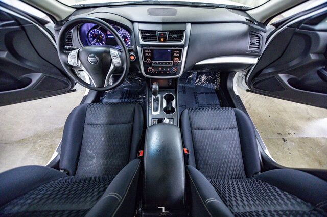 2018 Nissan Altima S BCam Red Deer AB