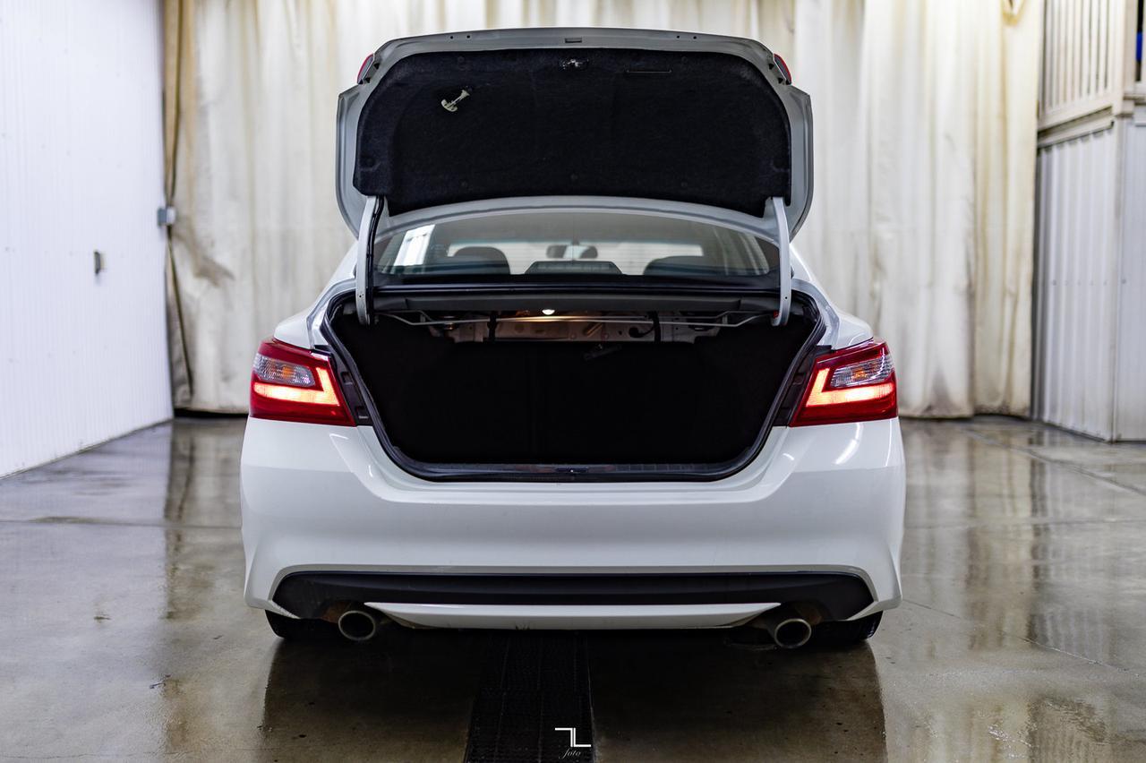 2018 Nissan Altima S BCam Red Deer AB