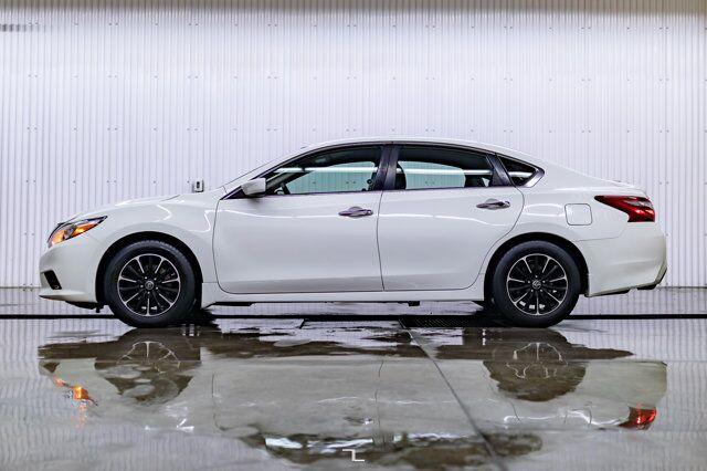 2018 Nissan Altima S BCam Red Deer AB