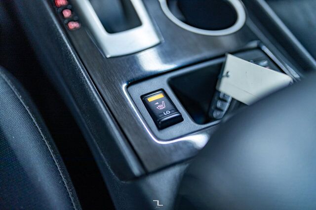 2018 Nissan Altima SV Nav Roof BCam Red Deer AB