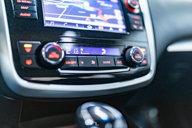 2018 Nissan Altima SV Nav Roof BCam Red Deer AB