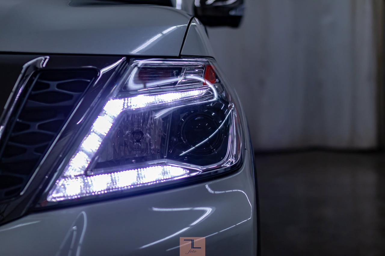 2018 Nissan Armada AWD Platinum Reserve Leather Roof Nav TV&apos;s Red Deer AB