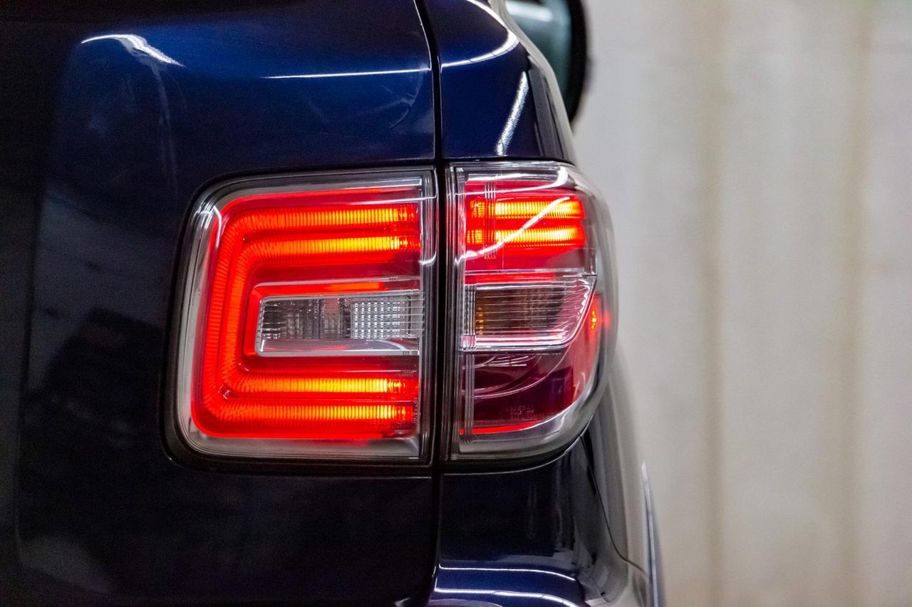 2018 Nissan Armada AWD SL Leather Roof Nav Red Deer AB