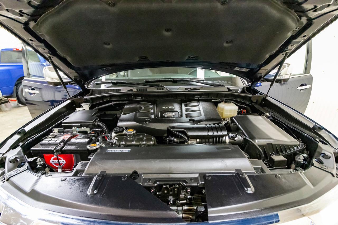 2018 Nissan Armada AWD SL Leather Roof Nav Red Deer AB