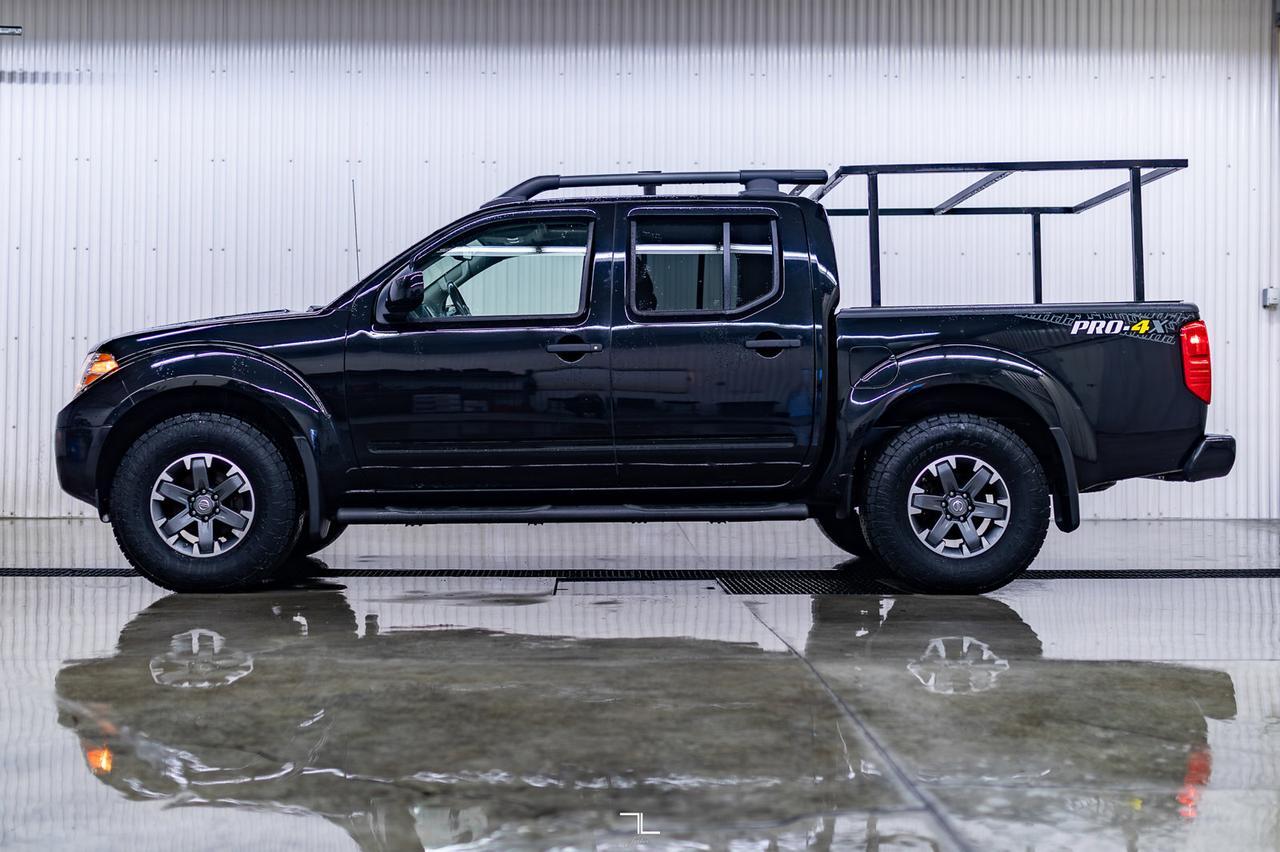 2018 Nissan Frontier 4x4 Crew Cab Pro-4X Leather Roof Nav Red Deer AB