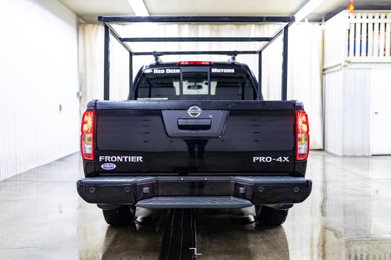 2018 Nissan Frontier 4x4 Crew Cab Pro-4X Leather Roof Nav Red Deer AB