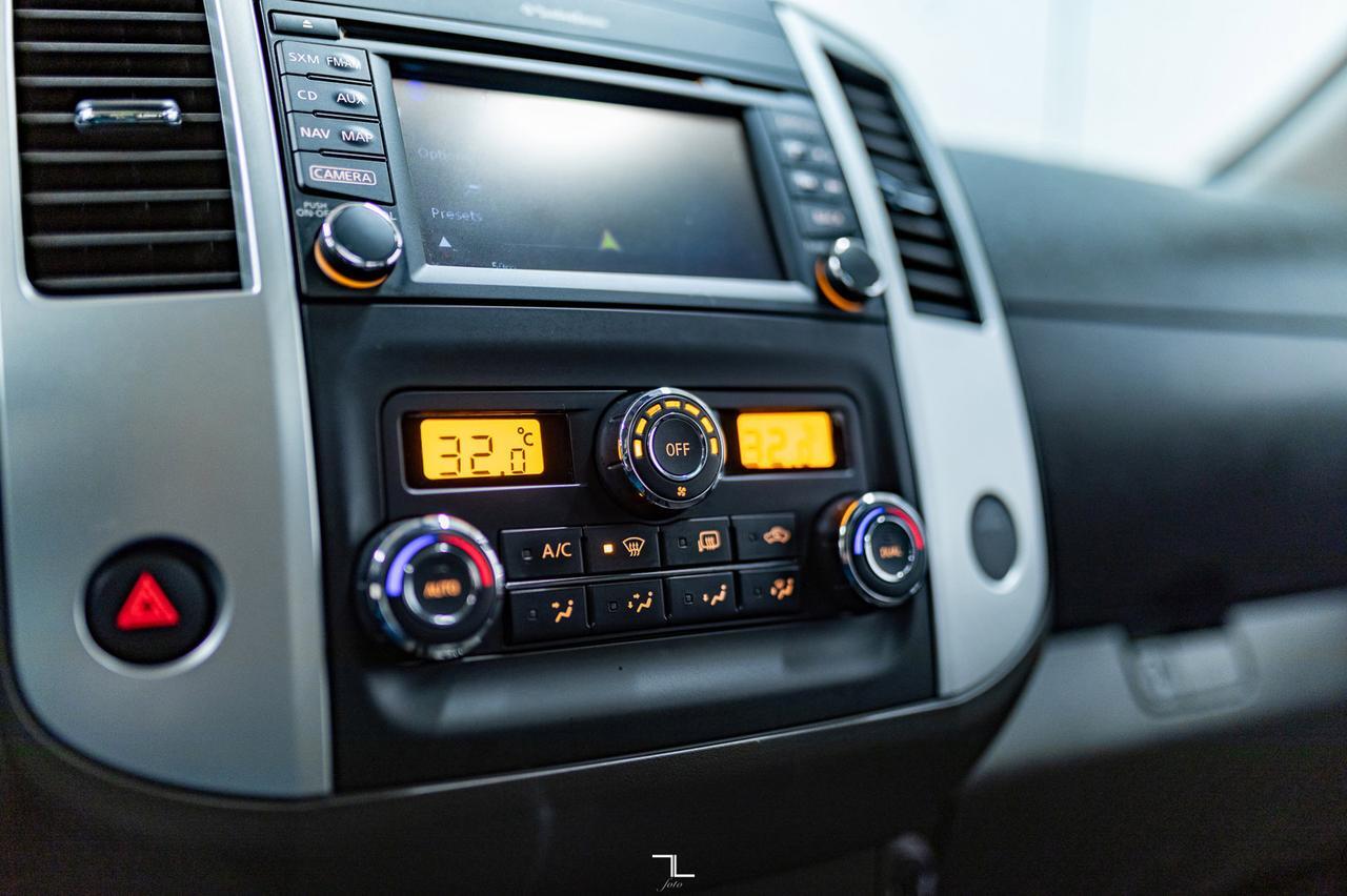 2018 Nissan Frontier 4x4 Crew Cab Pro-4X Leather Roof Nav Red Deer AB