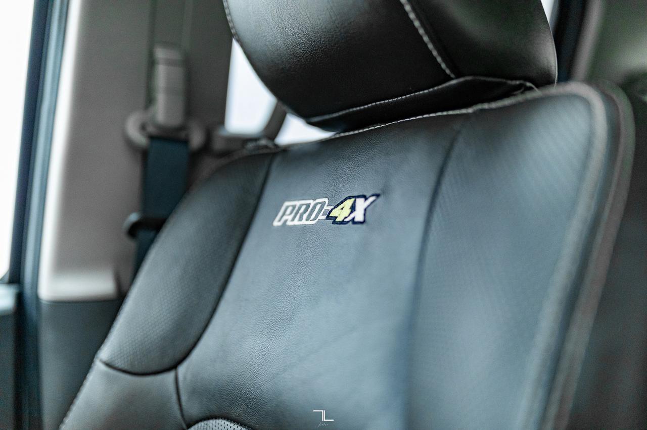 2018 Nissan Frontier 4x4 Crew Cab Pro-4X Leather Roof Nav Red Deer AB