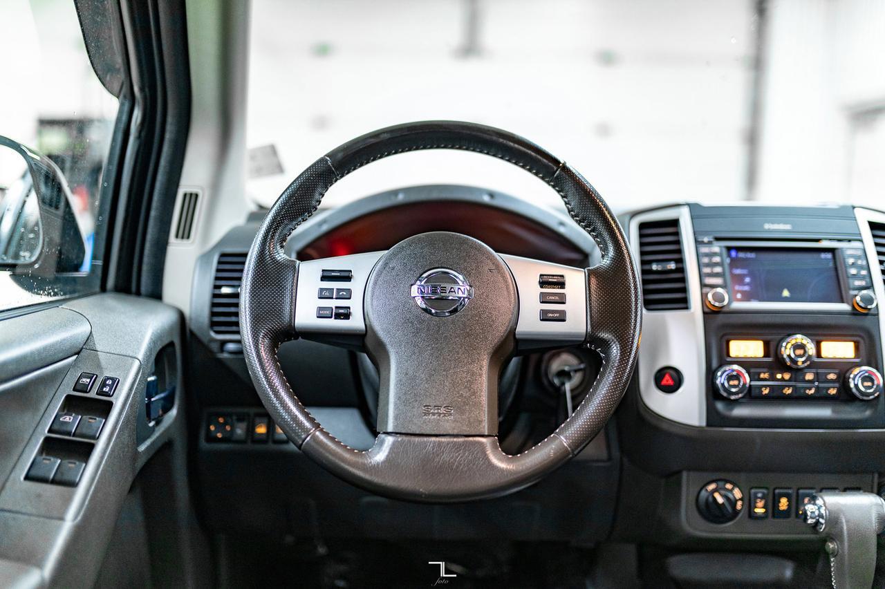 2018 Nissan Frontier 4x4 Crew Cab Pro-4X Leather Roof Nav Red Deer AB