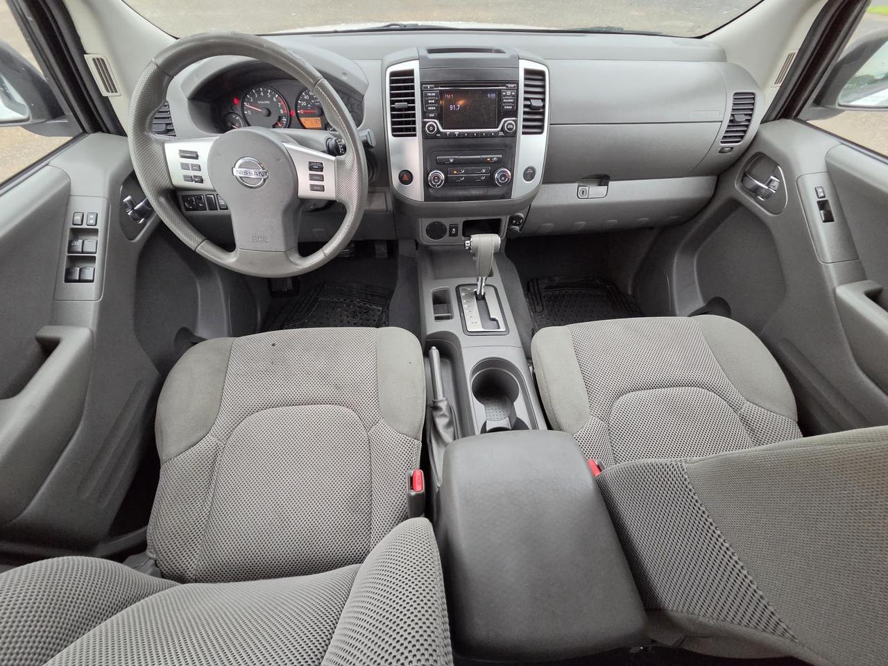 2018 Nissan Frontier Crew Cab 4x2 SV V6 Auto Beeville TX