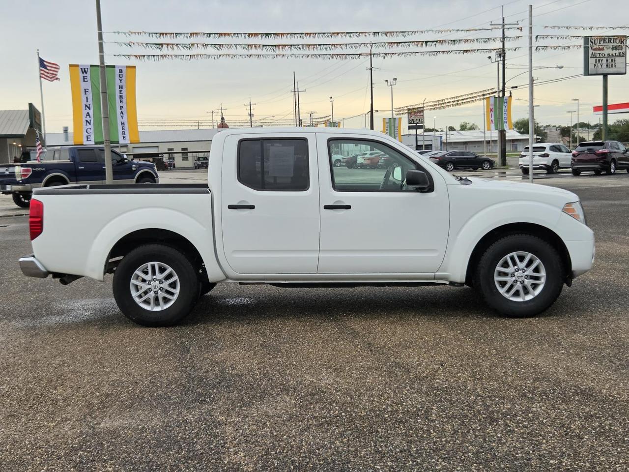 2018 Nissan Frontier Crew Cab 4x2 SV V6 Auto Beeville TX