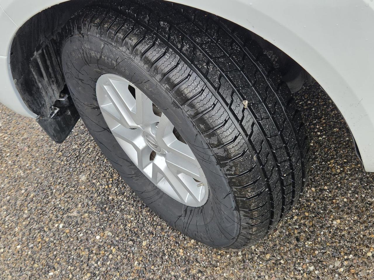2018 Nissan Frontier Crew Cab 4x2 SV V6 Auto Beeville TX