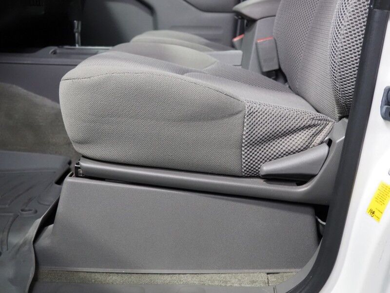 2018 Nissan Frontier Crew Cab SV V6 *VALUE TRUCK PKG, BACKUP-CAMERA, REAR SONAR, HEATED SEATS, MULTI-FUNCTION STEERING WHEEL, ALLOY WHEELS, BED LINER, BLUETOOTH PHONE & AUDIO Round Rock TX