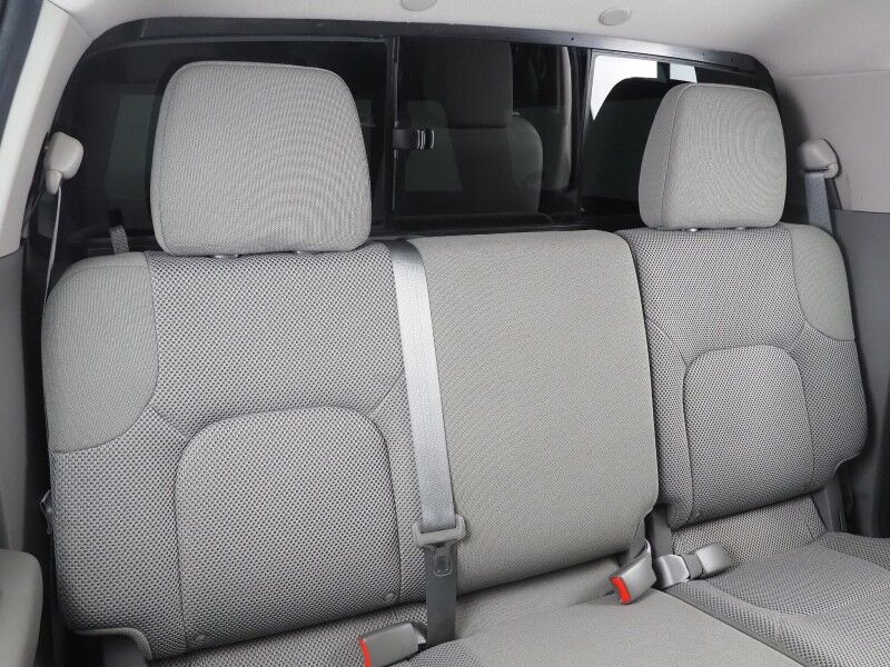 2018 Nissan Frontier Crew Cab SV V6 *VALUE TRUCK PKG, BACKUP-CAMERA, REAR SONAR, HEATED SEATS, MULTI-FUNCTION STEERING WHEEL, ALLOY WHEELS, BED LINER, BLUETOOTH PHONE & AUDIO Round Rock TX