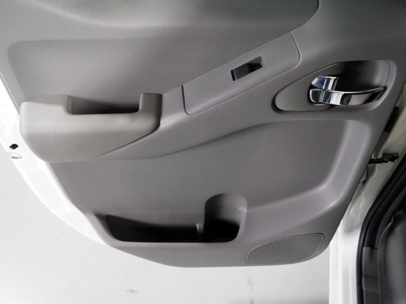 2018 Nissan Frontier Crew Cab SV V6 *VALUE TRUCK PKG, BACKUP-CAMERA, REAR SONAR, HEATED SEATS, MULTI-FUNCTION STEERING WHEEL, ALLOY WHEELS, BED LINER, BLUETOOTH PHONE & AUDIO Round Rock TX