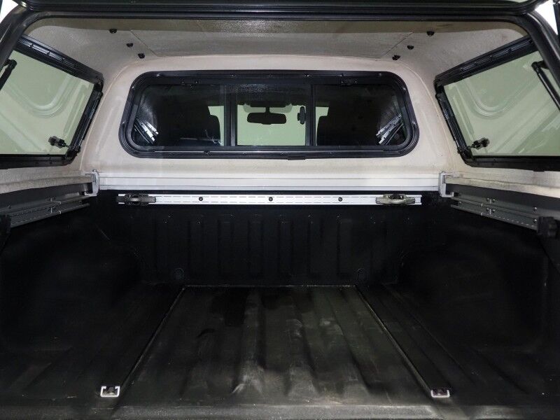 2018 Nissan Frontier Crew Cab SV V6 *VALUE TRUCK PKG, BACKUP-CAMERA, REAR SONAR, HEATED SEATS, MULTI-FUNCTION STEERING WHEEL, ALLOY WHEELS, BED LINER, BLUETOOTH PHONE & AUDIO Round Rock TX