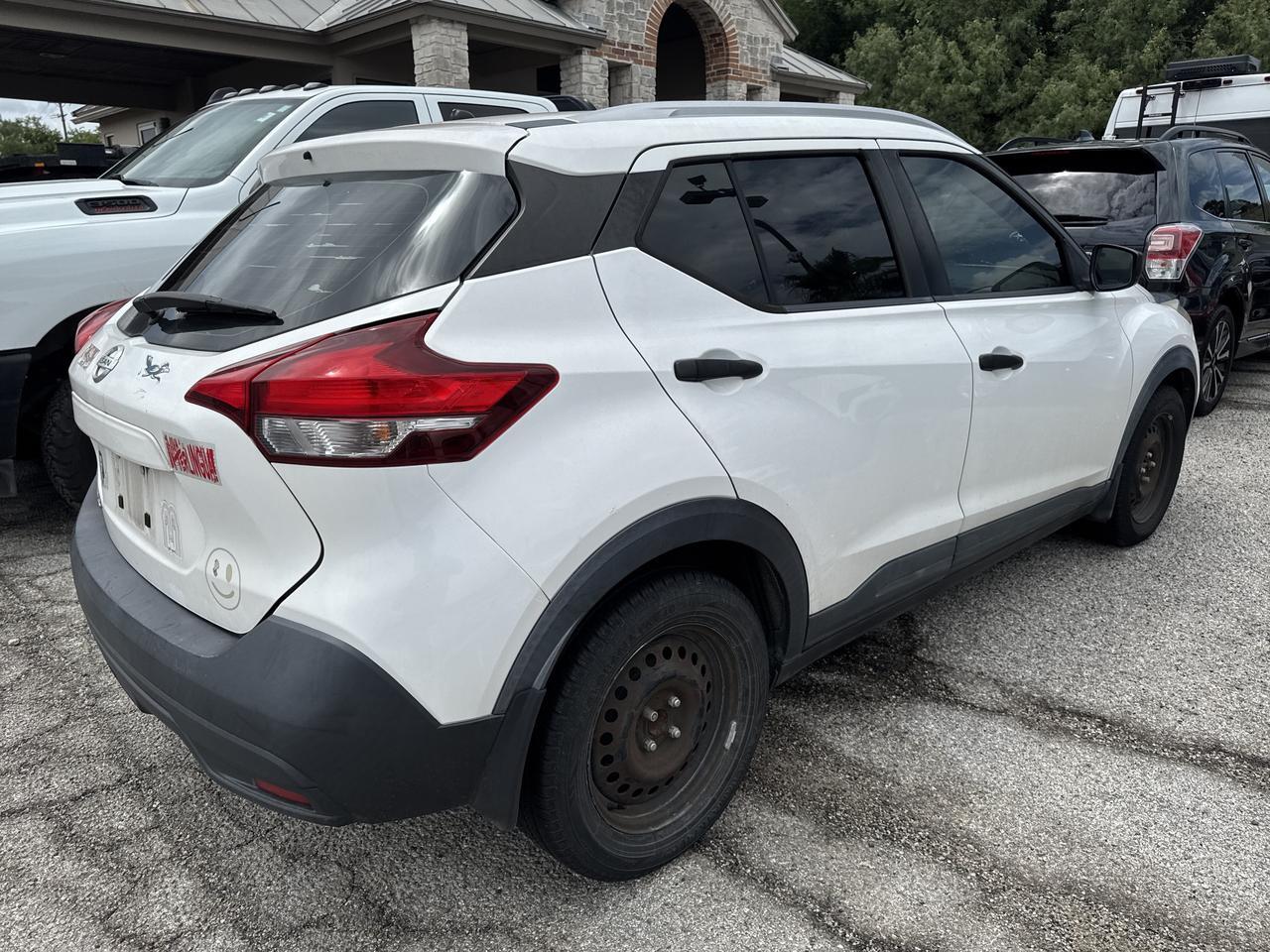 2018 Nissan Kicks S
