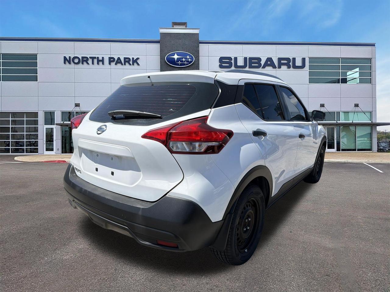 2018 Nissan Kicks S