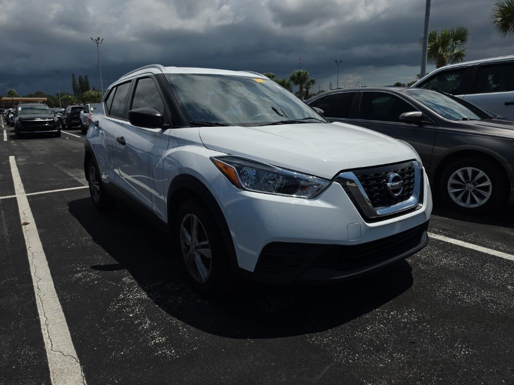 2018 Nissan Kicks S