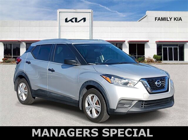 2018 Nissan Kicks S