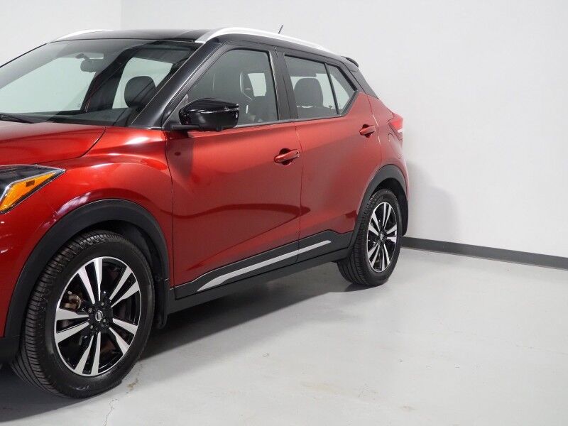 2018 Nissan Kicks SR *PREMIUM PKG, SAFETY ALERTS, 360 VIEW CAMERAS, COLOR TOUCHSCREEN, HEATED SEATS, KEYLESS ENTRY, REMOTE START, LED HEADLIGHTS, BOSE, ANDROID & APPLE Round Rock TX
