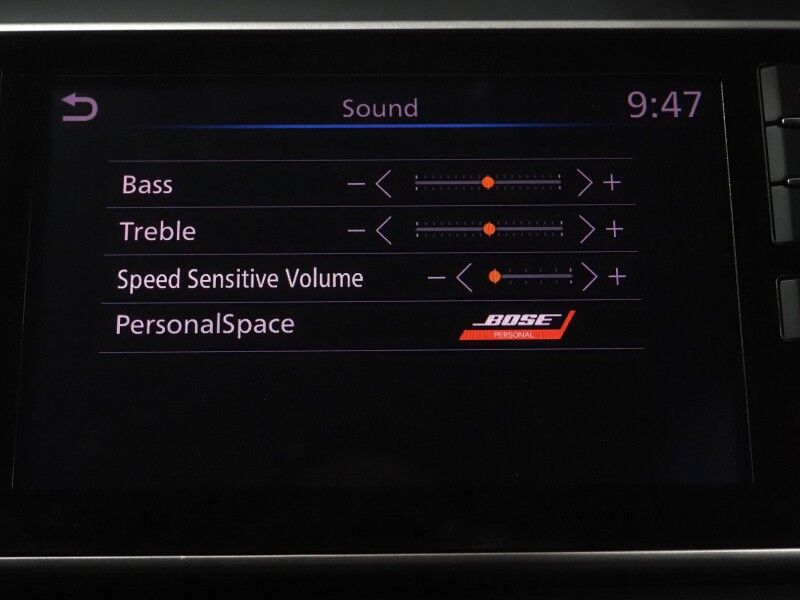 2018 Nissan Kicks SR *PREMIUM PKG, SAFETY ALERTS, 360 VIEW CAMERAS, COLOR TOUCHSCREEN, HEATED SEATS, KEYLESS ENTRY, REMOTE START, LED HEADLIGHTS, BOSE, ANDROID & APPLE Round Rock TX