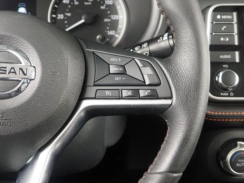 2018 Nissan Kicks SR *PREMIUM PKG, SAFETY ALERTS, 360 VIEW CAMERAS, COLOR TOUCHSCREEN, HEATED SEATS, KEYLESS ENTRY, REMOTE START, LED HEADLIGHTS, BOSE, ANDROID & APPLE Round Rock TX