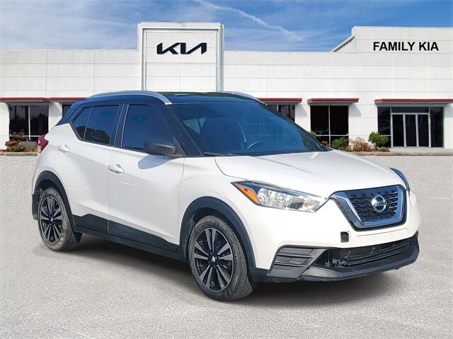 2018 Nissan Kicks SV