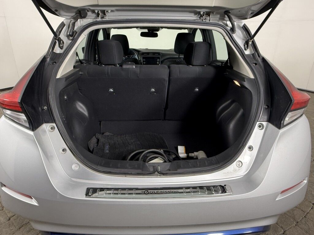 2018 Nissan LEAF SV W/Technology Package Maumee OH