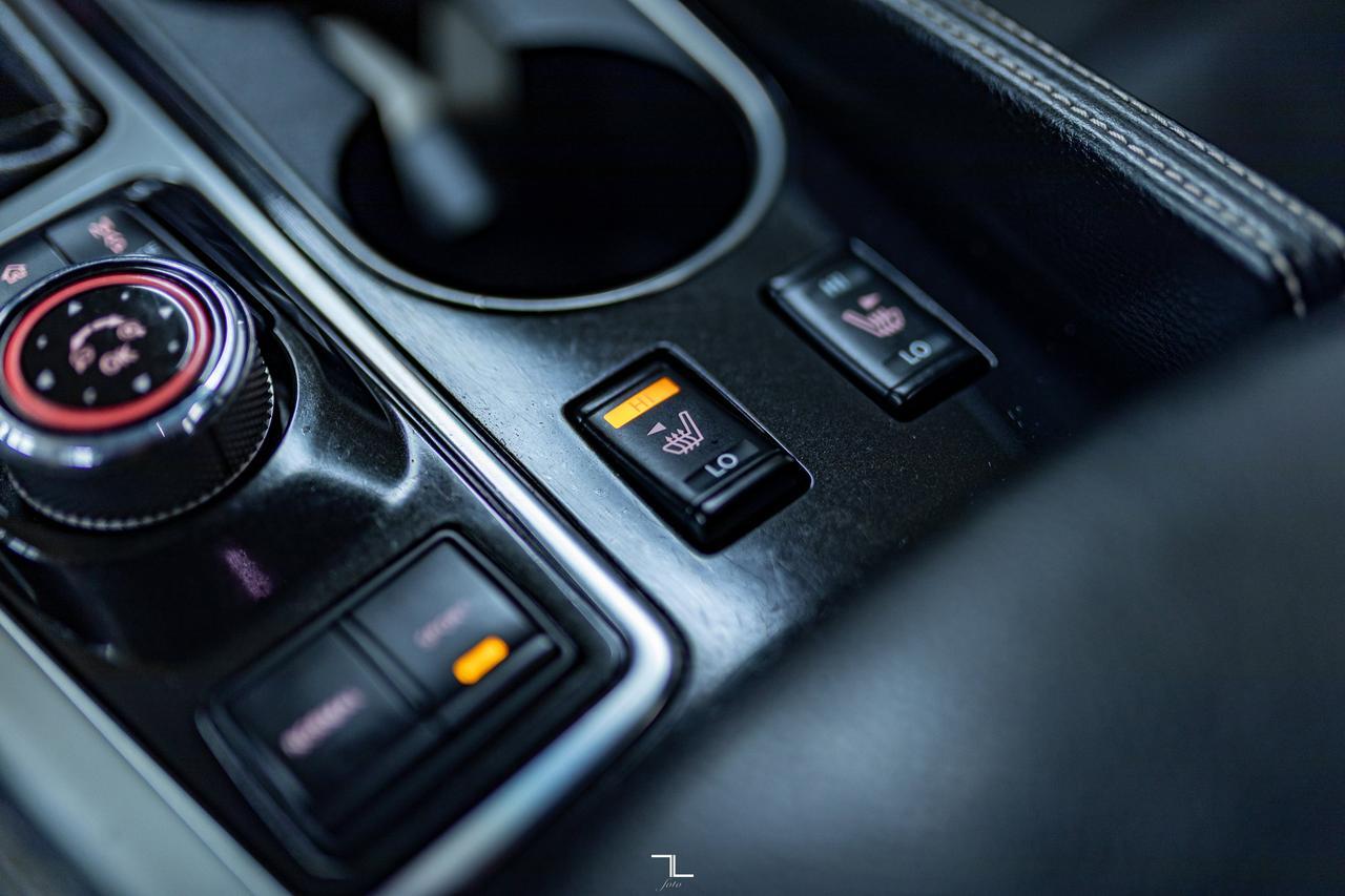 2018 Nissan Maxima SL Leather Roof Nav BCam Red Deer AB