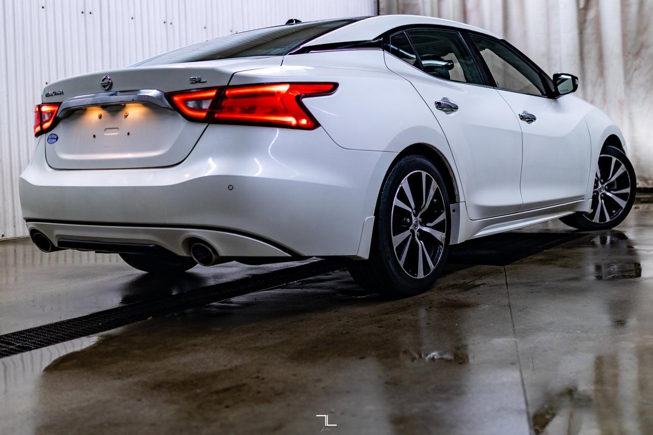 2018 Nissan Maxima SL Leather Roof Nav BCam Red Deer AB