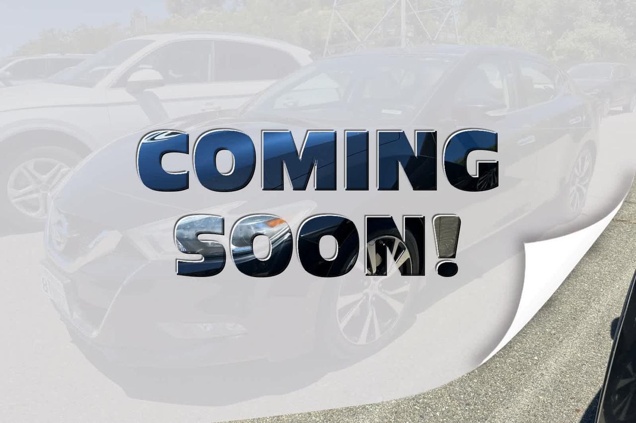 2018 Nissan Maxima SL's photo