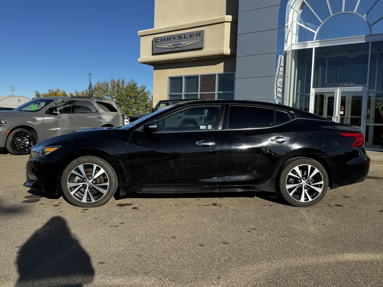 2018 Nissan Maxima SV FWD | Heated Seats | NissanConnect | Backup Camera Redwater AB