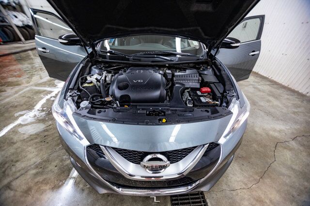 2018 Nissan Maxima SV Leather BCam Red Deer AB
