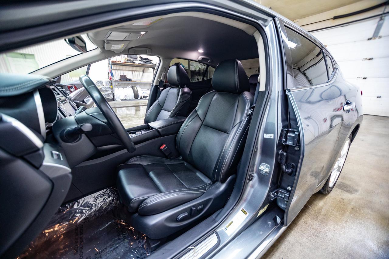2018 Nissan Maxima SV Leather BCam Red Deer AB