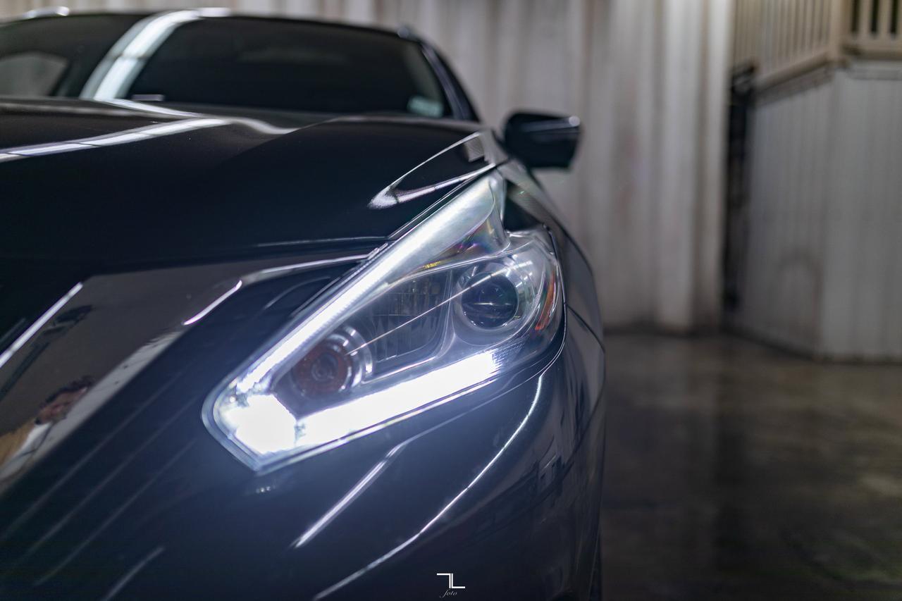 2018 Nissan Murano AWD Platinum Leather Roof Nav BCam Red Deer AB