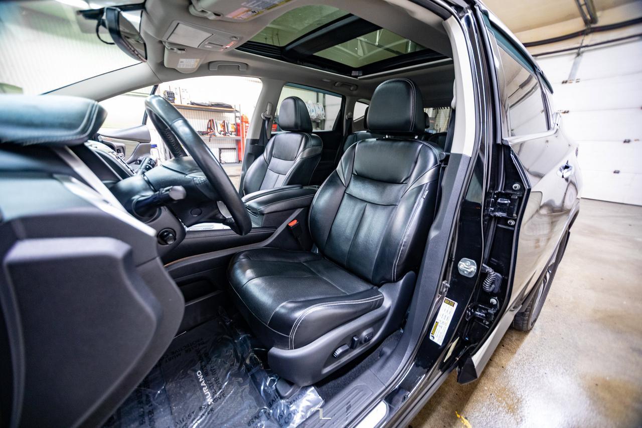 2018 Nissan Murano AWD Platinum Leather Roof Nav BCam Red Deer AB