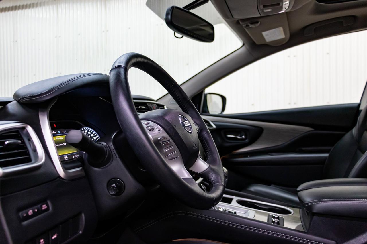 2018 Nissan Murano AWD Platinum Leather Roof Nav Red Deer AB